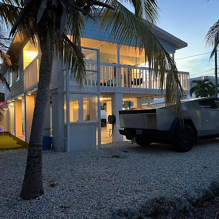 Casa Blue Pelican. Marathon Exteriör bild