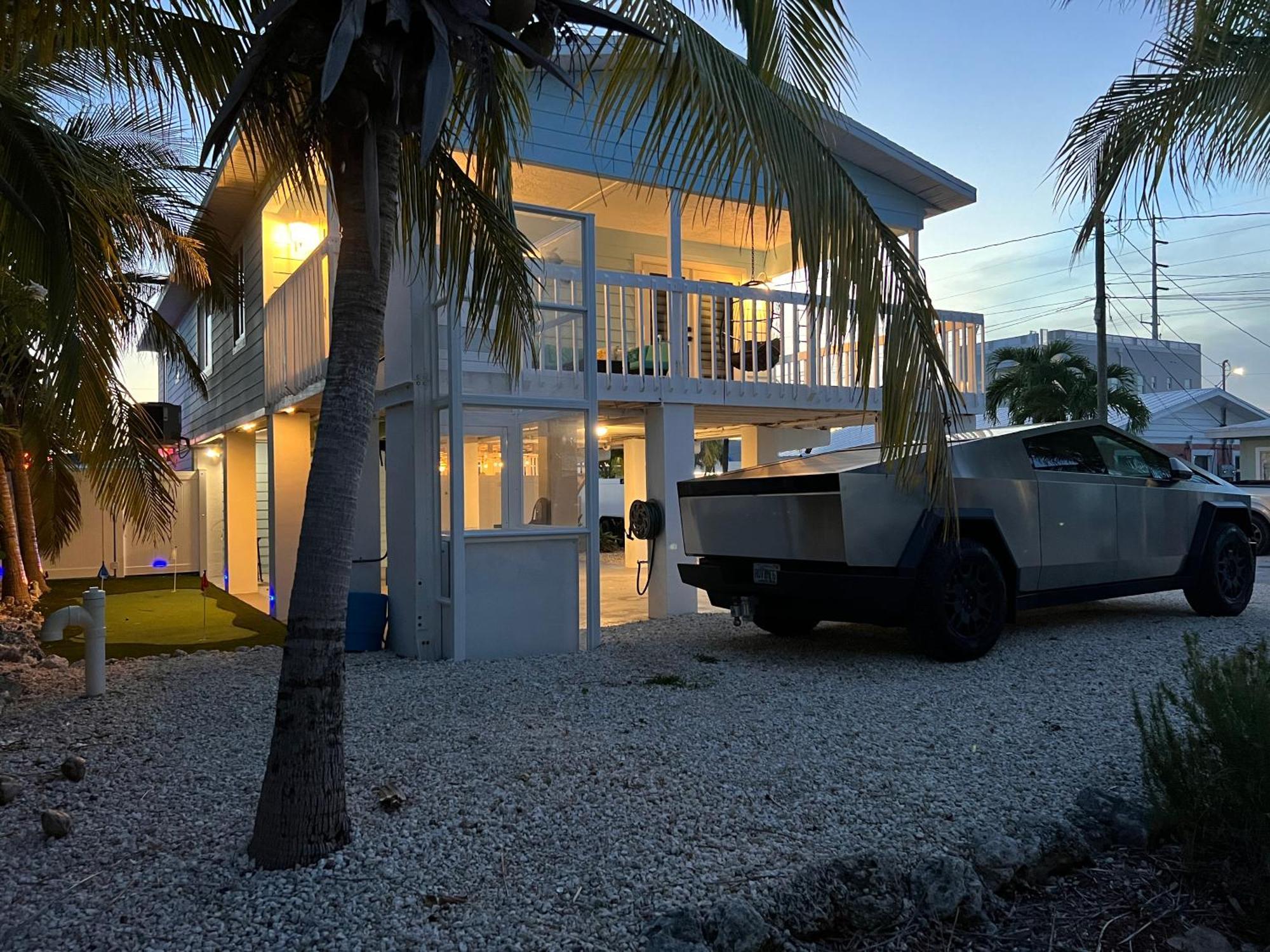 Casa Blue Pelican. Marathon Exteriör bild